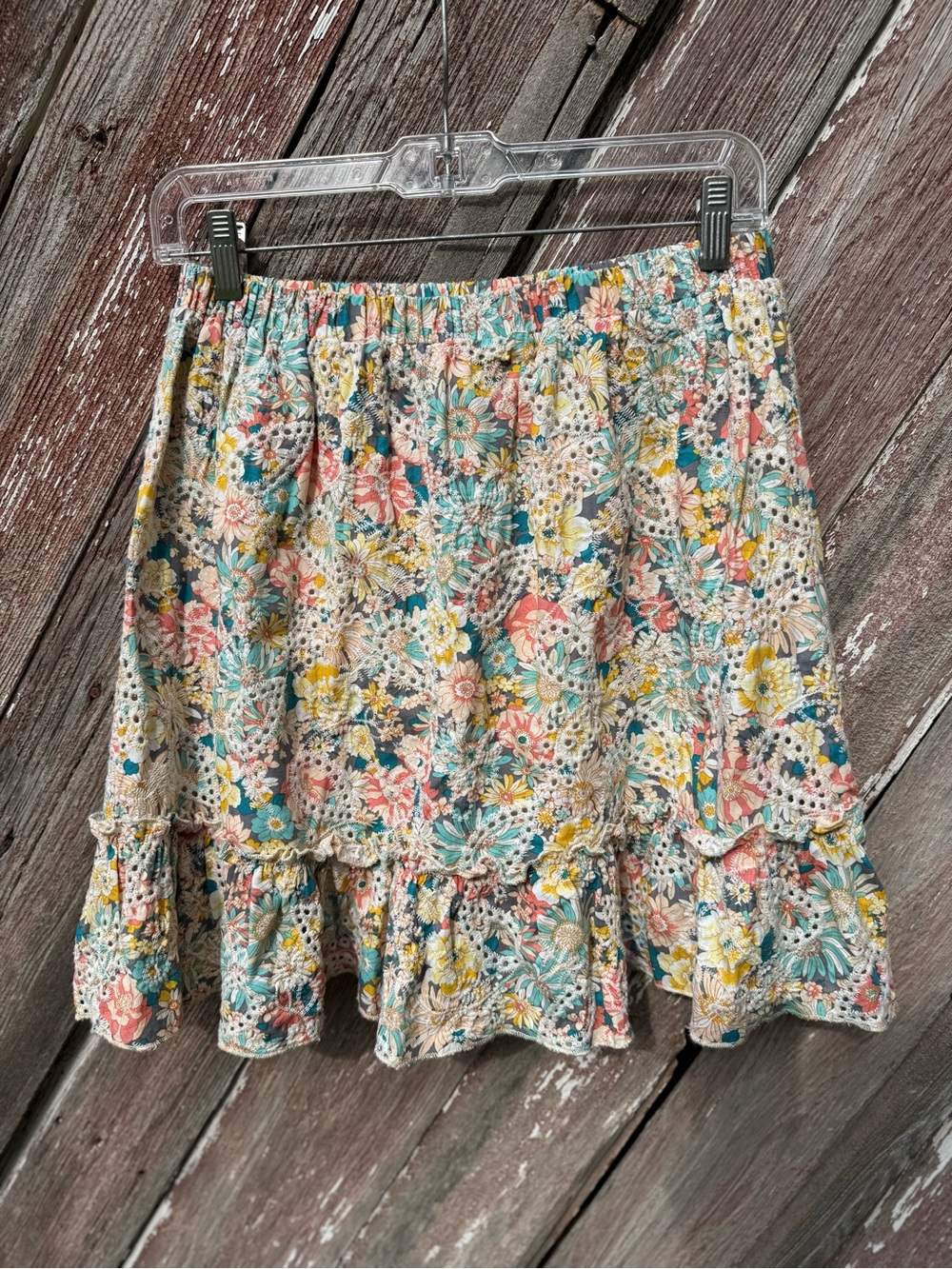 Solitaire Floral Embroidered Eyelet Ruffle Skirt L Cottagecore Boho